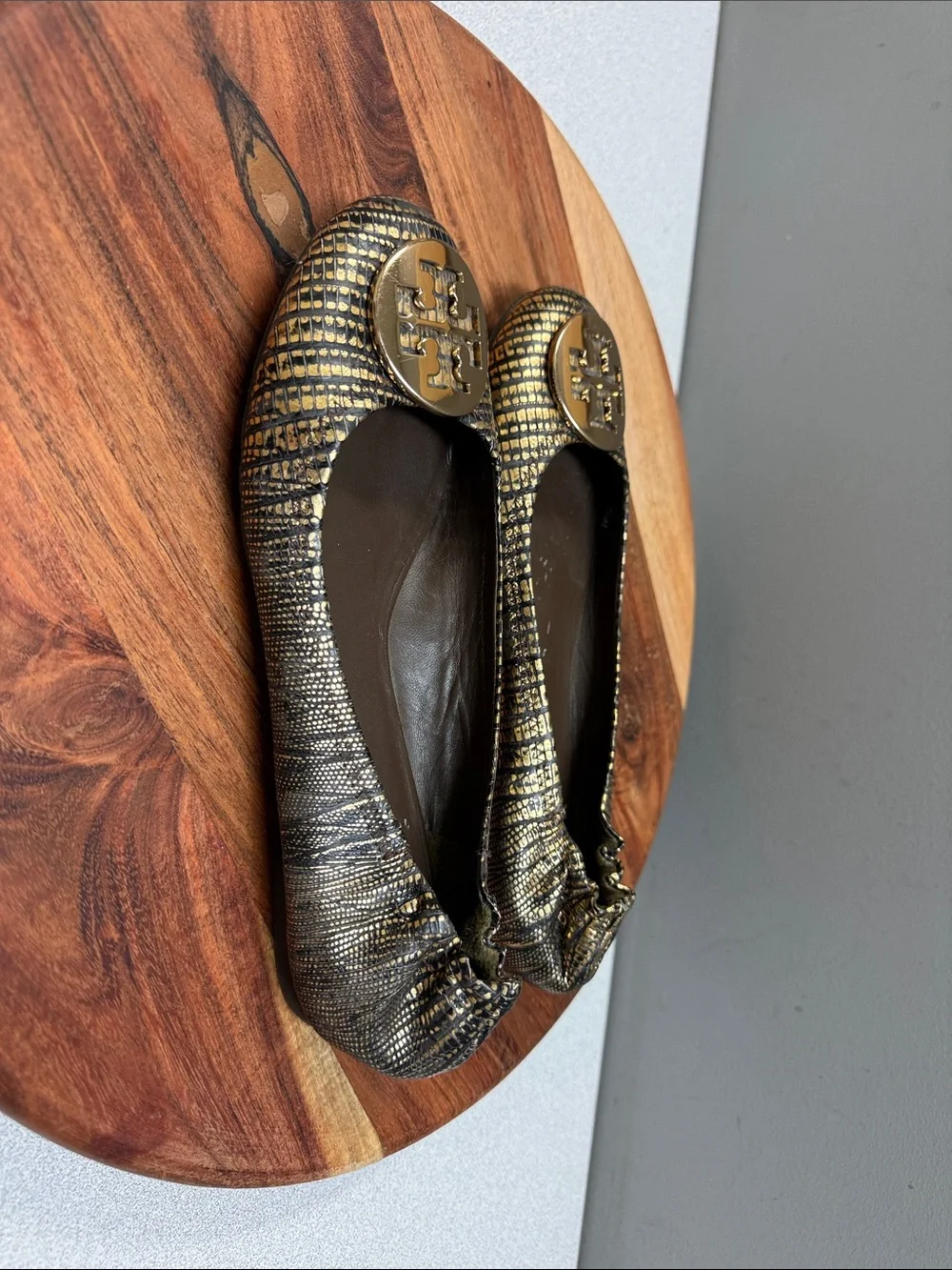 Tory Burch Reva Ballet Flats Gold Black Lizard Embossed Leather Size 7.5
